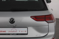 VW Golf VIII Variant 1.0 eTSI DSG