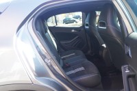 Mercedes-Benz GLA 200 AMG Line